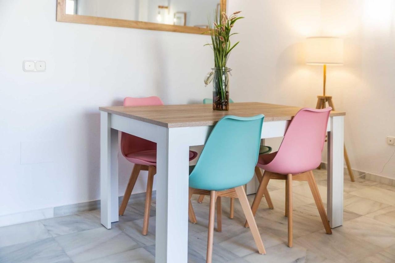Fuengirola Los Boliches Paseo Maritimo Rey De Espana Esquina Lope De Vega 1 Dormitorio Mas Sofa Cama Salon Mas Cama Supletoria Екстериор снимка