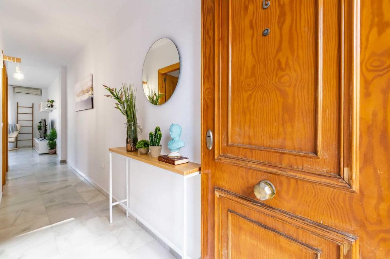 Fuengirola Los Boliches Paseo Maritimo Rey De Espana Esquina Lope De Vega 1 Dormitorio Mas Sofa Cama Salon Mas Cama Supletoria Екстериор снимка
